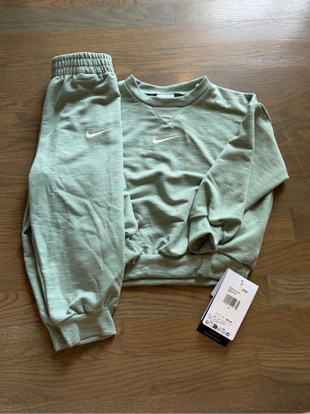 NWT Nike Toddler Set size 3T